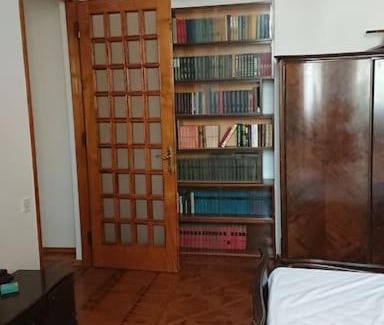Baku Old Town Apartment | Twin bedroom in Oldschool flat/Marine blv