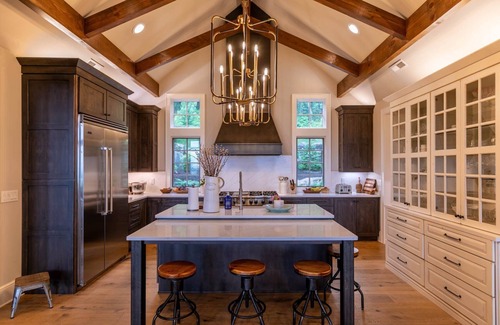 Banner Elk House | Twin Boulder Lodge at Eagles Nest - big views, outdoor fireplaces, hot tub, arcade