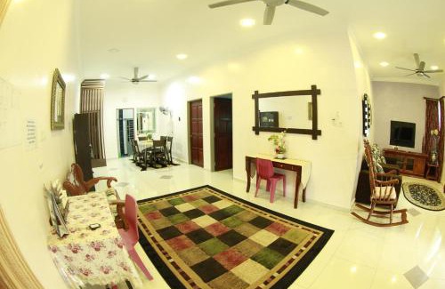 Taman Pilah Jaya House | Twin Castle Homestay Kuala Pilah
