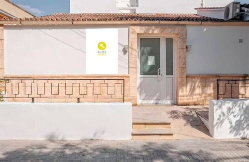 Can Pastilla Apartment | Twin/double room Nº7' with Shared Terrace, Wi-Fi and Air Conditioning