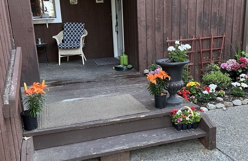 Rathdrum Condo | Twin Lake Village Golfing community w/amenities, close to Silverwood Theme Park.