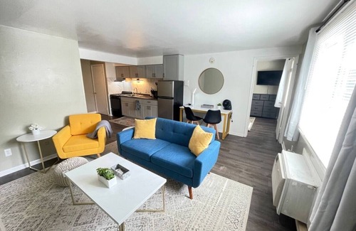 Syracuse Apartment | Twin Oaks Extended Stay One Bedroom - 2817 Apt 6