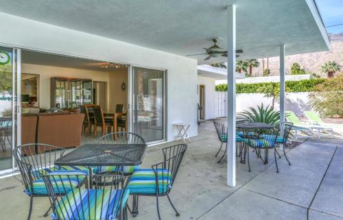Twin Palms House | Twin Palms Modern