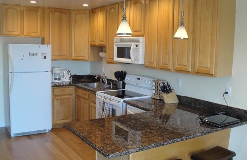 Upper Market Apartment | ❤️ Twin Peaks, Fantastic Luxury Apartment, Great View, Parking, WiFi, Laundry