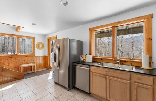 Waitsfield House | Twin Peaks, Mad River Valley, VT