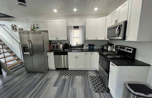 Northville House | Twin Pines Lake Resort 1