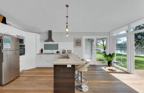 Bundalong House | Twin Rivers Whitehouse