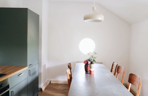 Fridingen an der Donau Apartment | Twin room, 20sqm, with shared kitchen/bathroom, max. 3 persons
