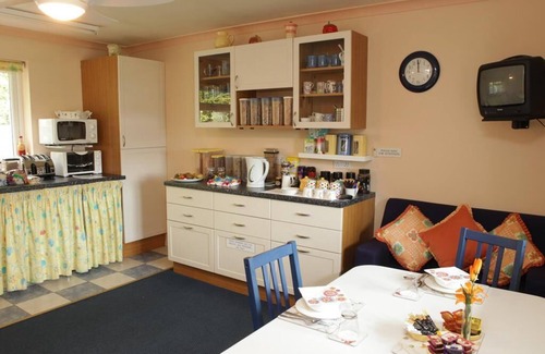 Takeley Bed & Breakfast | Twin room at Little Bullocks Farm