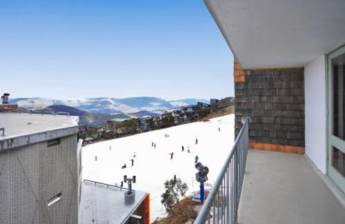 Mount Buller Apartment | Twin Towers 501a - Mt Buller Apartment