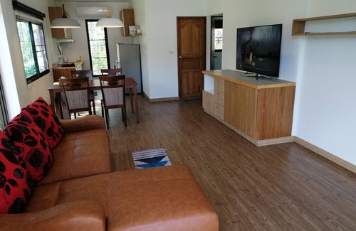 Thep Kasattri House | Twin Villa