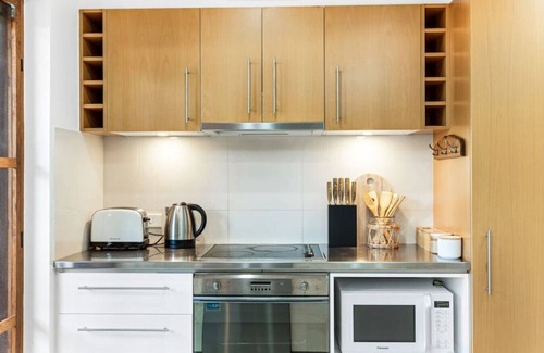 Twin Waters Apartment | Twin Waters Seaside Resort Life