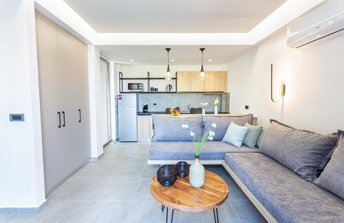 Platanias Town Apartment | Twins Apartments