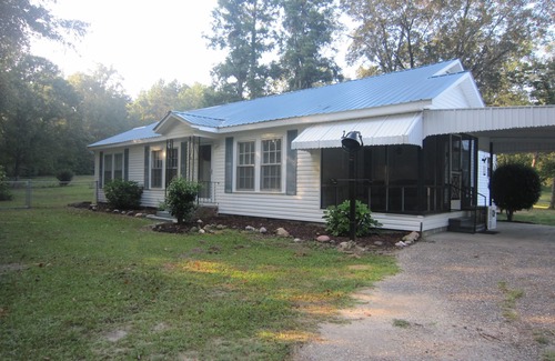 Rose Hill House | Twistwood Pines 1940s newly decorated farmhouse.
