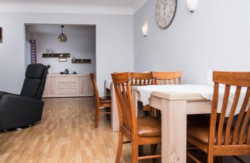 Grundarfjordur Villa | *Two bathrooms* Beds for 9 pers. Great view