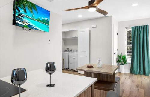 Gulf Breeze House | Two Beach Lofts for One Price