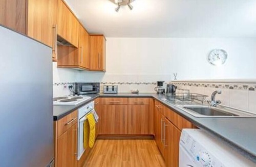 Hunts Cross Apartment | Two Bed Apt near the Airport