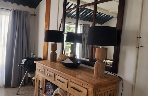Nyanga Apartment | Two bed Nyanga Lakeside cottage - 2298