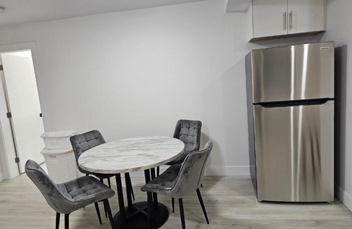 Mission Apartment | Two bed one bath private suite in heart of mission
