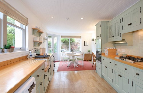 Gullane Cottage | Two bed period cottage in Gullane sleeping up to 4 guests.