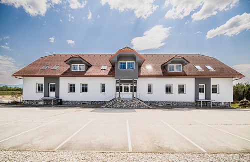Krsko Apartment | Two Bedroom apartment - URH