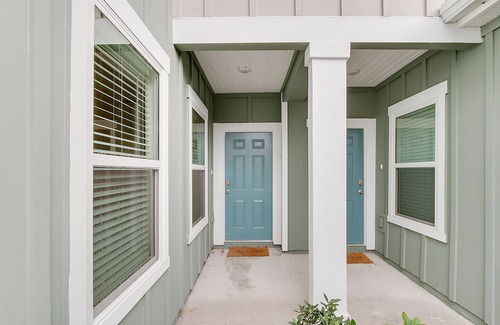 Baymeadows House | Two Bedroom, 21/2 bath in the center of everything!