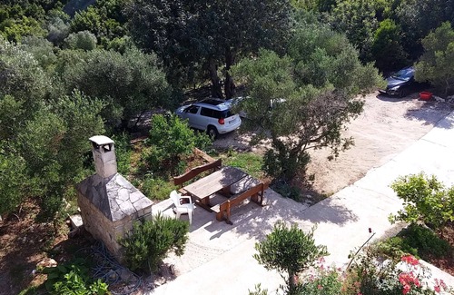 Kozarica Apartment | Two bedroom apartment near beach Kozarica, Mljet (A-4950-b)