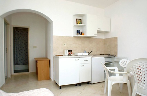 Dubrava Apartment | Two bedroom apartment near beach Luka Dubrava, Pelješac (A-4568-a)