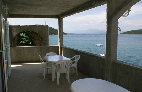 Dubrava Apartment | Two bedroom apartment near beach Luka Dubrava, Pelješac (A-4568-a)