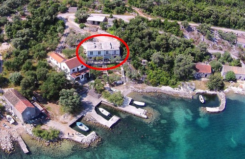 Putnikovic Apartment | Two bedroom apartment near beach Žuronja, Pelješac (A-14095-a)