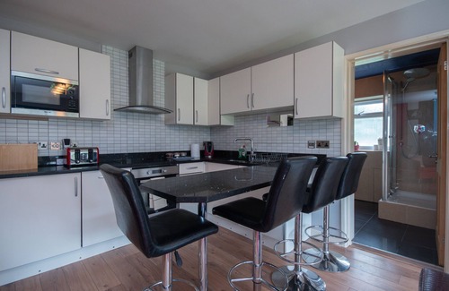 Sandbanks Condo | Two bedroom apartment with balcony dog friendly