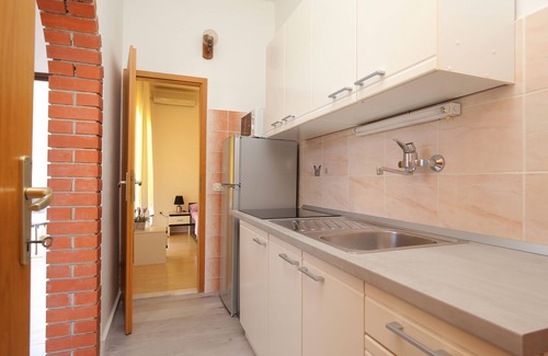 Baska Voda Apartment | Two bedroom apartment with balcony and sea view Baška Voda, Makarska (A-2756-e)