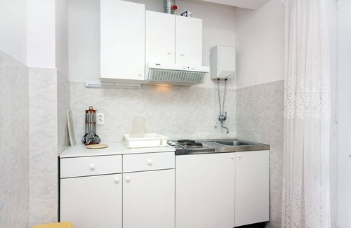 Okuklje Apartment | Two bedroom apartment near beach Okuklje, Mljet (A-4933-b)