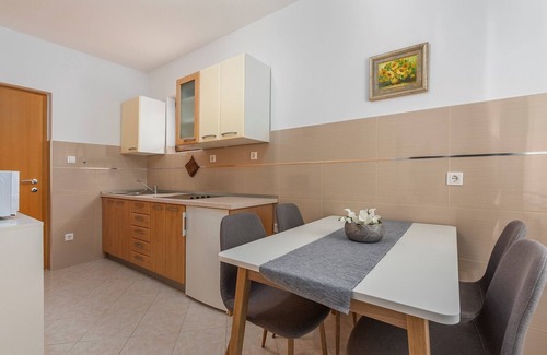 Spadici Apartment | Two-Bedroom Apartment Antonela I