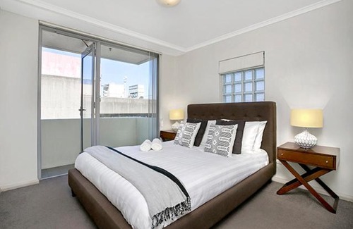 St. Leonards Apartment | Two Bedroom Apartment Atchison Street(L1101)