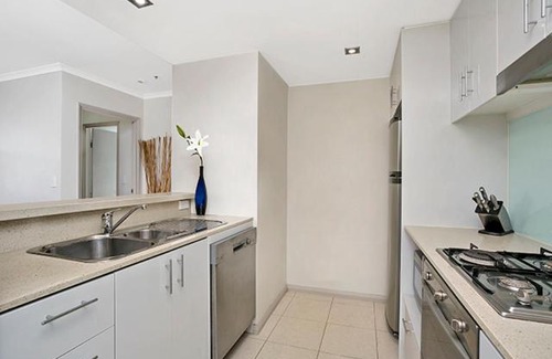 St. Leonards Apartment | Two Bedroom Apartment Atchison Street(L1101)