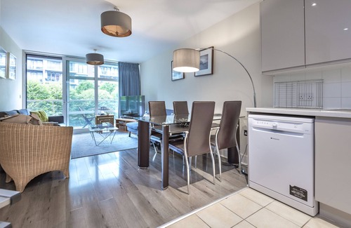 Shaftesbury Apartment | Two-Bedroom Apartment