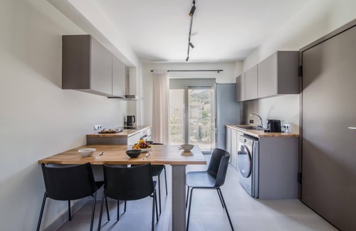 Episkopos Apartment | Two-Bedroom Apartment Sea View