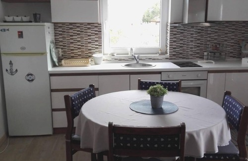 Zdrelac Apartment | Two bedroom apartment with terrace and sea view Ždrelac, Pašman (A-21549-a)