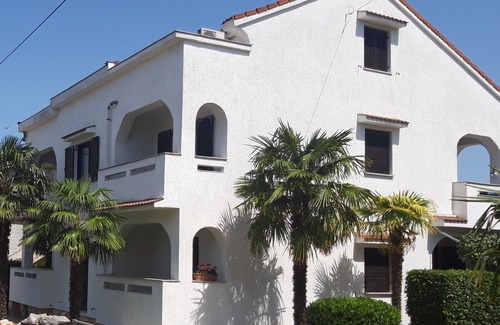 Sveti Anton Apartment | Two bedroom apartment with terrace Sveti Anton, Krk (A-5288-a)
