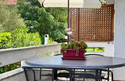 Sveti Anton Apartment | Two bedroom apartment with terrace Sveti Anton, Krk (A-5288-a)