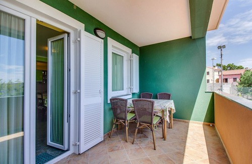 Nerezine Apartment | Two bedroom apartment with balcony and sea view Nerezine, Lošinj (A-11815-a)