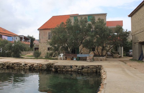 Nevidane Apartment | Two bedroom apartment near beach Neviđane, Pašman (A-8528-a)