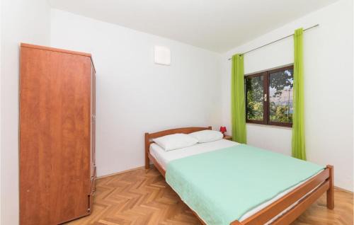 Okrug Donji Apartment | Two-Bedroom Apartment In Okrug Donji