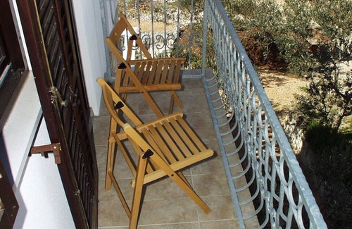 Drage Apartment | Two bedroom apartment with balcony Drage, Biograd (A-851-b)