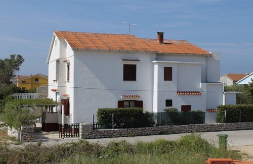 Povljana Apartment | Two bedroom apartment with terrace Povljana, Pag (A-6468-a)