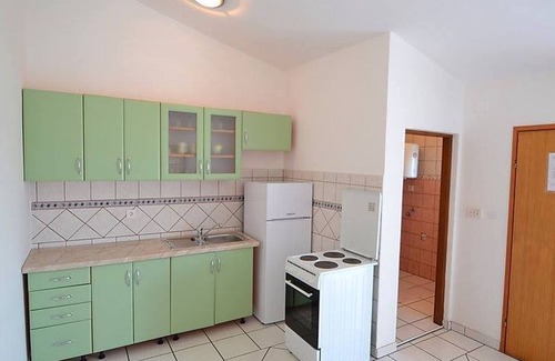 Povljana Apartment | Two bedroom apartment with terrace and sea view Povljana, Pag (A-12169-a)