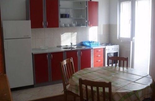Metajna Apartment | Two bedroom apartment with terrace and sea view Metajna, Pag (A-525-e)