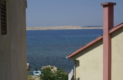 Kustici Apartment | Two bedroom apartment near beach Kustići, Pag (A-4086-a)