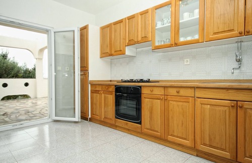 Kustici Apartment | Two bedroom apartment with terrace and sea view Kustići, Pag (A-6287-e)